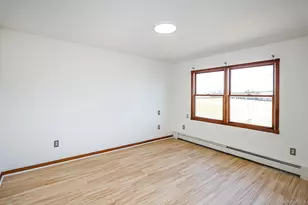 828 E Meadow Ave, East Meadow, NY 11554 - Photo 22