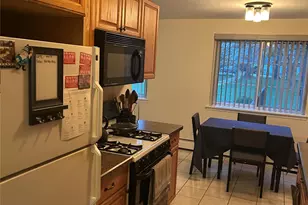 96 Jervis Ave, Farmingdale, NY 11735 - Photo 10