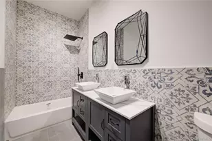 330 E 198th St, Bronx, NY 10458 - Photo 22