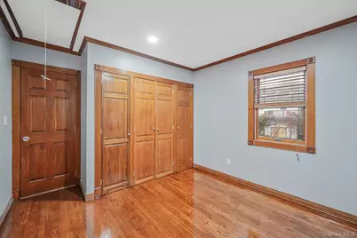 1 Holbrook Street, Bay Shore, NY 11706 - Photo 10