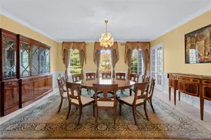 28 Old Neck Rd S, Center Moriches, NY 11934 - Photo 8