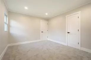 7 Howard Dr, Coram, NY 11727 - Photo 10