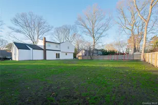 7 Howard Dr, Coram, NY 11727 - Photo 24