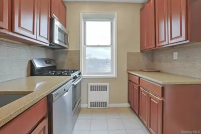 1255 North Avenue #B-5M, New Rochelle, NY 10804 - Photo 4