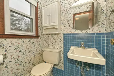 6 Duquesne Drive, Greenlawn, NY 11740 - Photo 16