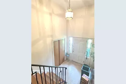 457 Quaker Ridge Road, New Rochelle, NY 10804 - Photo 2