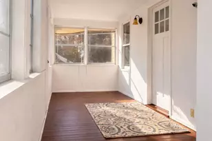 31 Oakland Ave, Port Jefferson Station, NY 11776 - Photo 2