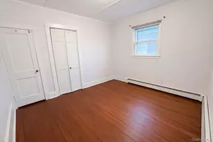 31 Oakland Ave, Port Jefferson Station, NY 11776 - Photo 4