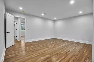 9 Susan Lane, Dix Hills, NY 11746 - Photo 16