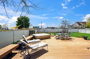 30 Consuelo Pl, Oakdale, NY 11769 - Photo 18