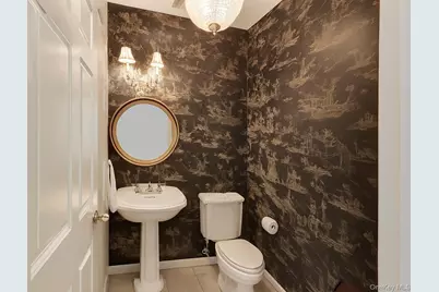 445 Bardini Drive, Melville, NY 11747 - Photo 10