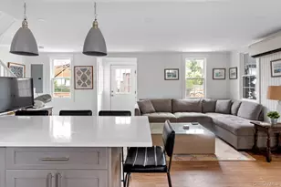 906 Evergreen Walk, Ocean Beach, NY 11770 - Photo 6