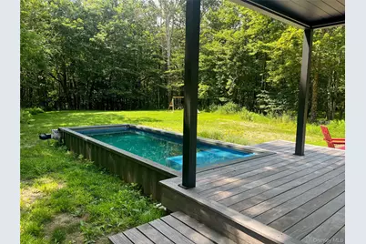 285 Circle Road, Cragsmoor, NY 12566 - Photo 10