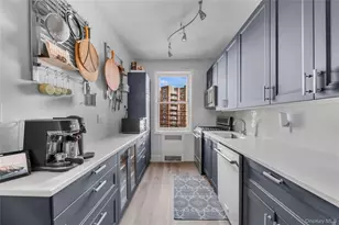 110-31 73rd Rd, Forest Hills, NY 11375 - Photo 6