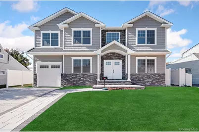30 Virginia Road, Syosset, NY 11791 - Photo 1