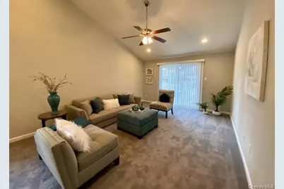 14 Country Club Drive #14C, Coram, NY 11727 - Photo 4