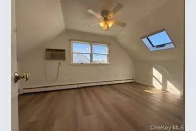 29 Arizona Avenue, Syosset, NY 11791 - Photo 24