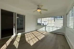 29 Arizona Ave, Syosset, NY 11791 - Photo 22