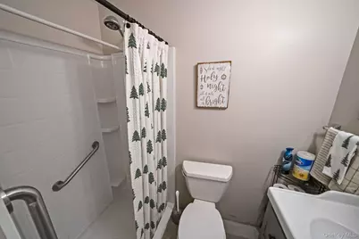 32 Rockledge Drive, Shirley, NY 11967 - Photo 20