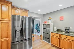 32 Rockledge Dr, Shirley, NY 11967 - Photo 10