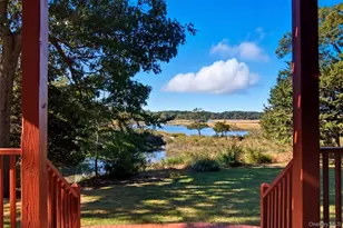 22 Flax Pond Woods Rd, Setauket, NY 11733 - Photo 10