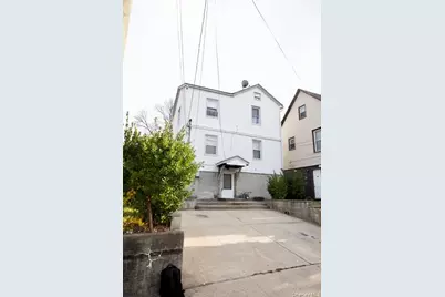 19 Frederick Avenue, Elmont, NY 11003 - Photo 2