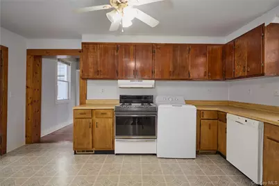 500 Haverstraw Road, Suffern, NY 10901 - Photo 22