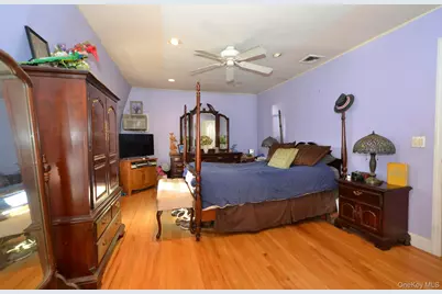 27 Wrana Street, Medford, NY 11763 - Photo 10