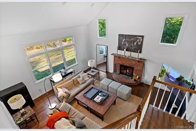 16 Georgica Woods Lane, Wainscott, NY 11975 - Photo 6