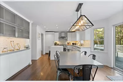 16 Georgica Woods Lane, Wainscott, NY 11975 - Photo 10