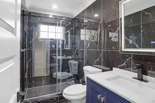 2268 Renfrew Ave, Elmont, NY 11003 - Photo 18