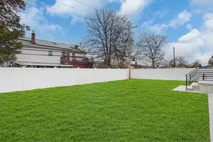 2268 Renfrew Ave, Elmont, NY 11003 - Photo 28