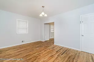 13 Laforge Ave, New York, NY 10302 - Photo 18