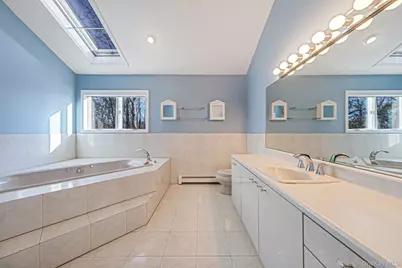 10 Cori Lane, Bohemia, NY 11716 - Photo 12