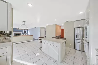 10 Cori Lane, Bohemia, NY 11716 - Photo 24