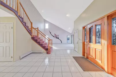 10 Cori Lane, Bohemia, NY 11716 - Photo 16