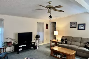 105 North Mountainview Mh, Stony Point, NY 10950 - Photo 2