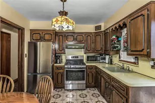 78-37 267th St, Glen Oaks, NY 11004 - Photo 10