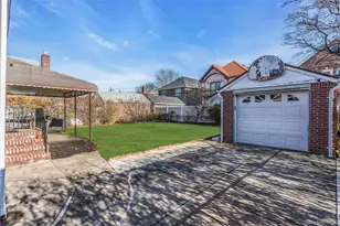 78-37 267th St, Glen Oaks, NY 11004 - Photo 24