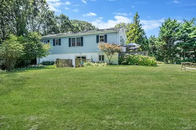 321 Sound Beach Boulevard, Sound Beach, NY 11789 - Photo 30