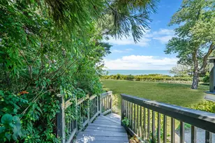 321 Sound Beach Blvd, Sound Beach, NY 11789 - Photo 28