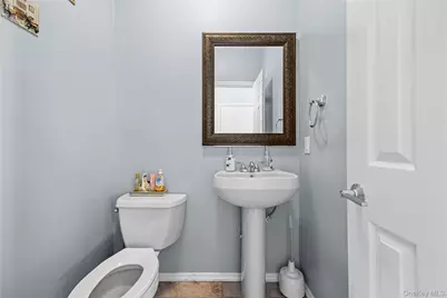 7 Bittersweet Lane, Center Moriches, NY 11934 - Photo 18