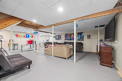 7 Bittersweet Lane, Center Moriches, NY 11934 - Photo 32