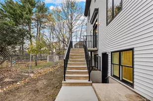 12 Buckman Pl, Monsey, NY 10952 - Photo 2