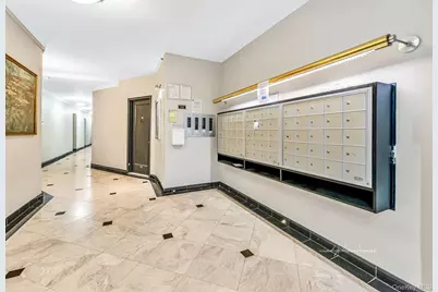 67-30 Clyde Street #6W, Forest Hills, NY 11375 - Photo 4