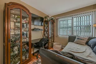 66 Rosemary Pl, East Islip, NY 11730 - Photo 30