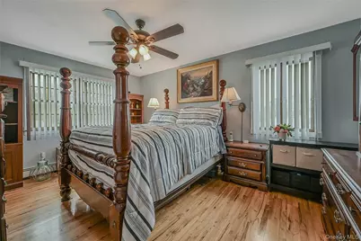 66 Rosemary Place, East Islip, NY 11730 - Photo 26