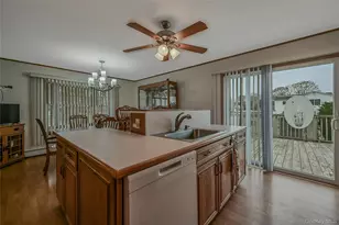 66 Rosemary Pl, East Islip, NY 11730 - Photo 16