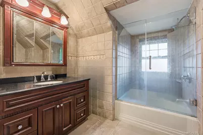 2011 Orinoco Drive, West Islip, NY 11795 - Photo 16