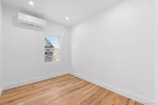 76-12 85th Dr, Woodhaven, NY 11421 - Photo 12